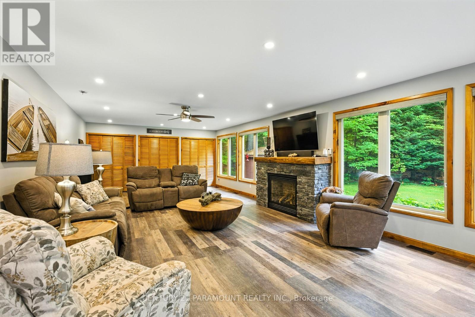 775 Rosskopf Road, Magnetawan, Ontario  P0A 1C0 - Photo 10 - X12438570