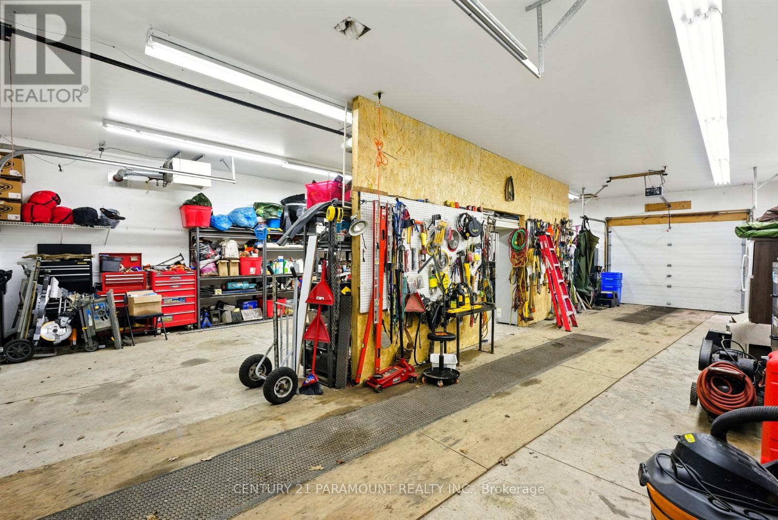 775 Rosskopf Road, Magnetawan, Ontario  P0A 1C0 - Photo 32 - X12438570