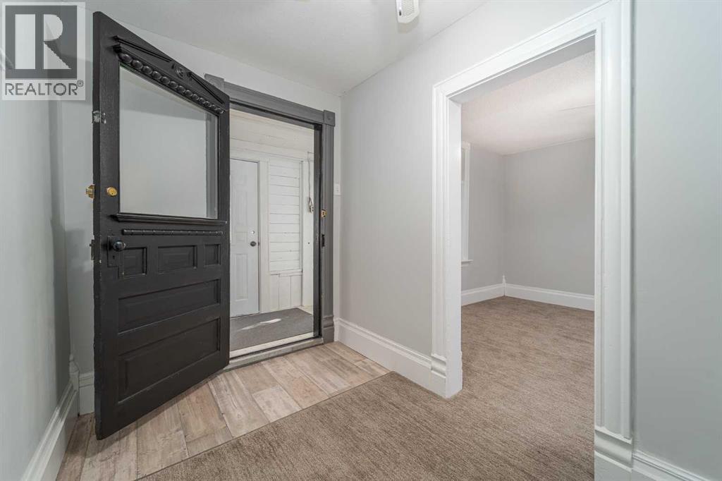 730 17 Street N, Lethbridge, Alberta  T1H 3E1 - Photo 12 - A2257807