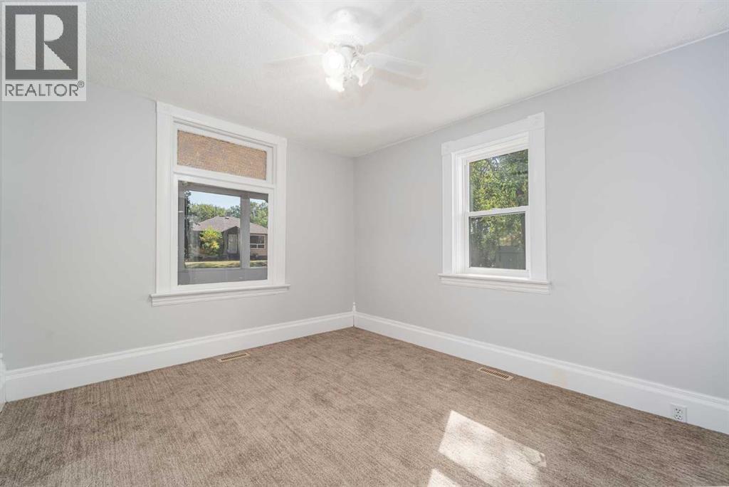 730 17 Street N, Lethbridge, Alberta  T1H 3E1 - Photo 9 - A2257807