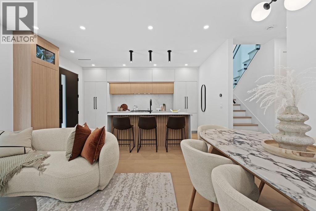 1 3880 W 23RD AVENUE, Vancouver, British Columbia