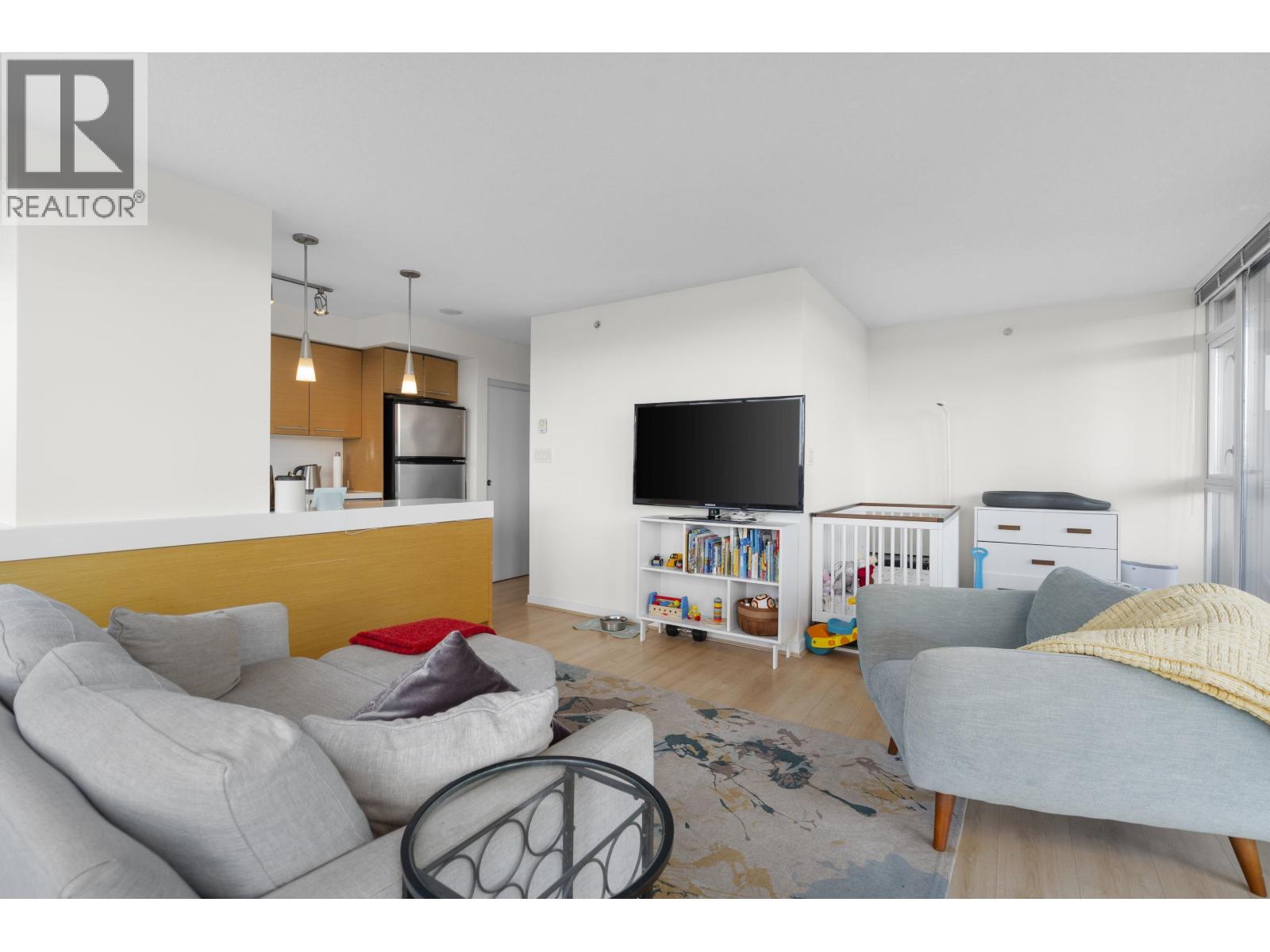 709 2770 Sophia Street, Vancouver, British Columbia  V5T 0A4 - Photo 7 - R3054132