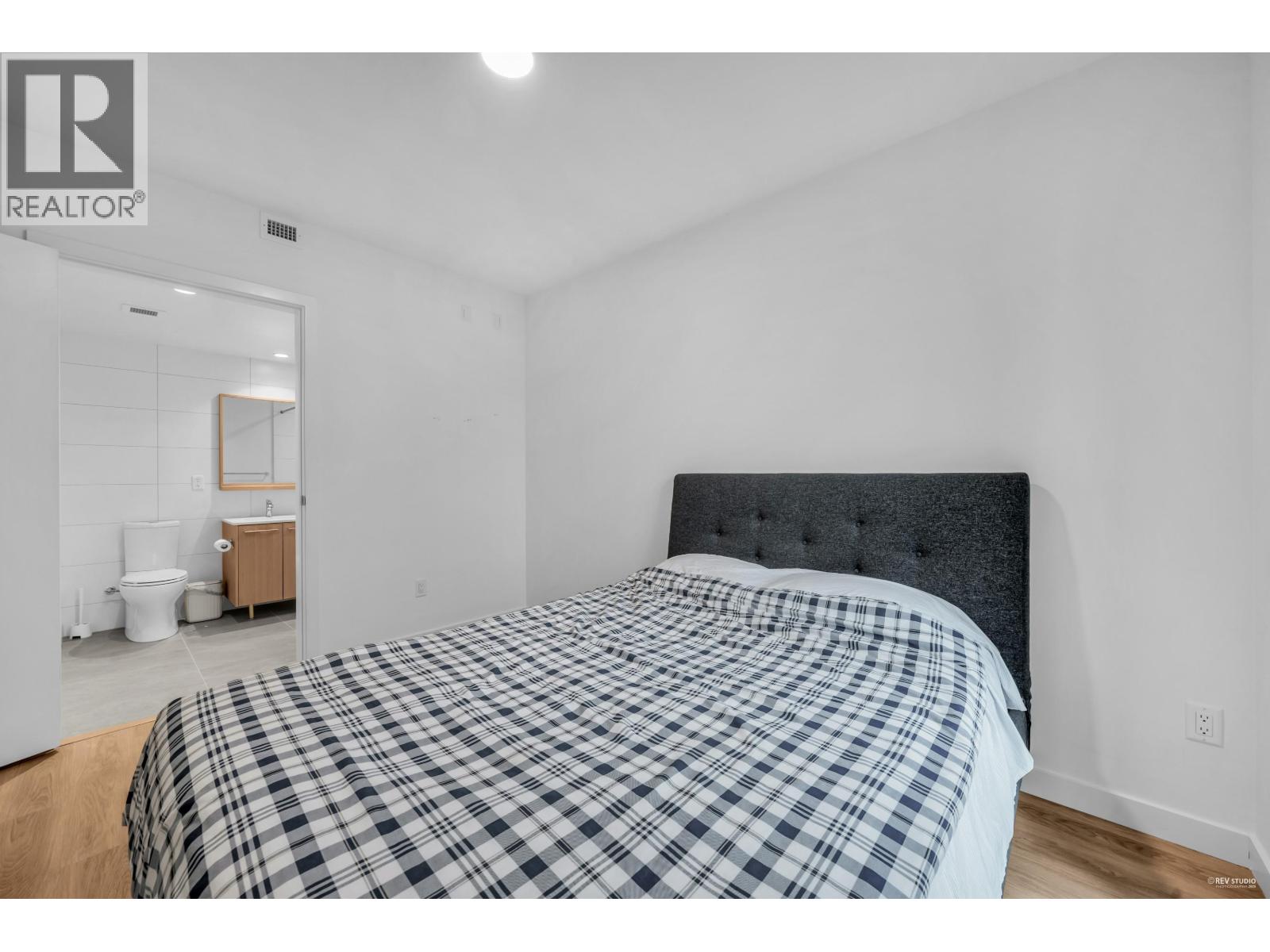 403 9888 University Crescent, Burnaby, British Columbia  V5A 0G4 - Photo 13 - R3054139