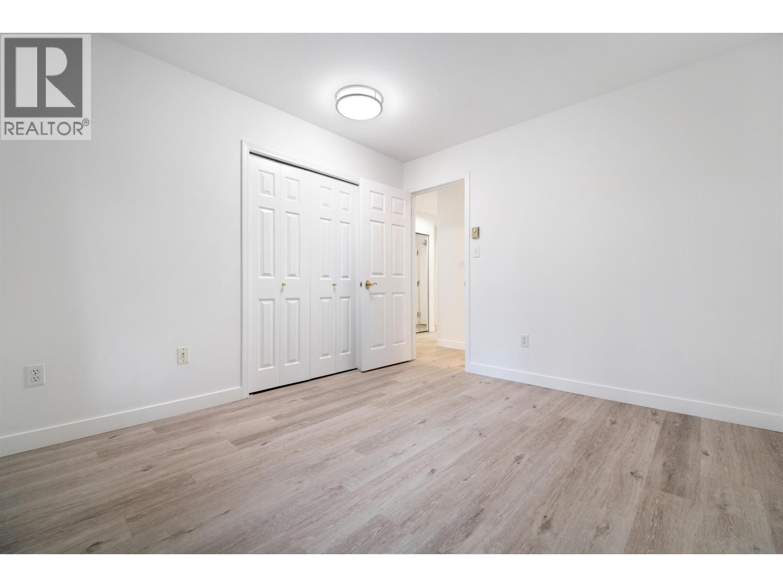 205 5565 Inman Avenue, Burnaby, British Columbia  V5H 2M2 - Photo 17 - R3054146