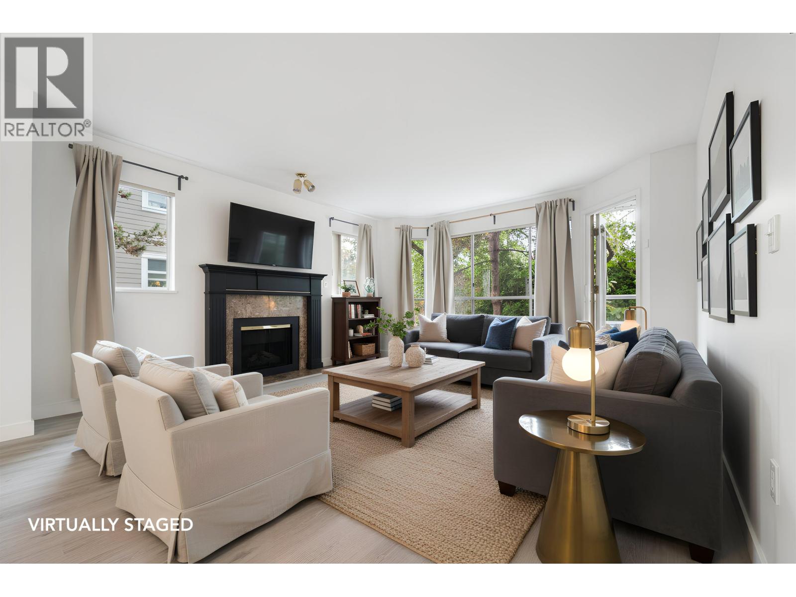 205 5565 Inman Avenue, Burnaby, British Columbia  V5H 2M2 - Photo 2 - R3054146