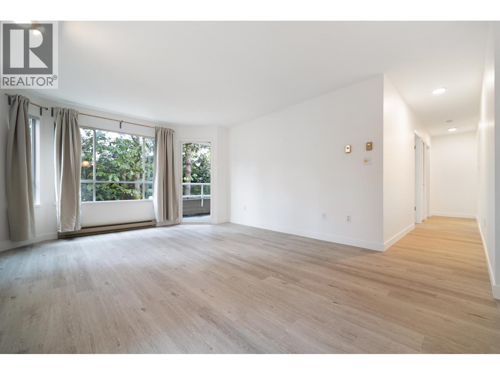 205 5565 Inman Avenue, Burnaby, British Columbia  V5H 2M2 - Photo 9 - R3054146