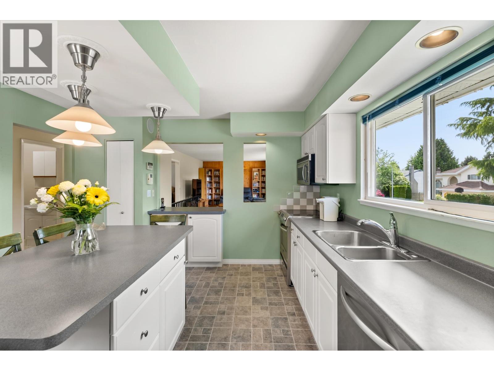 10580 Rosebrook Road, Richmond, British Columbia  V7A 2R7 - Photo 6 - R3054126