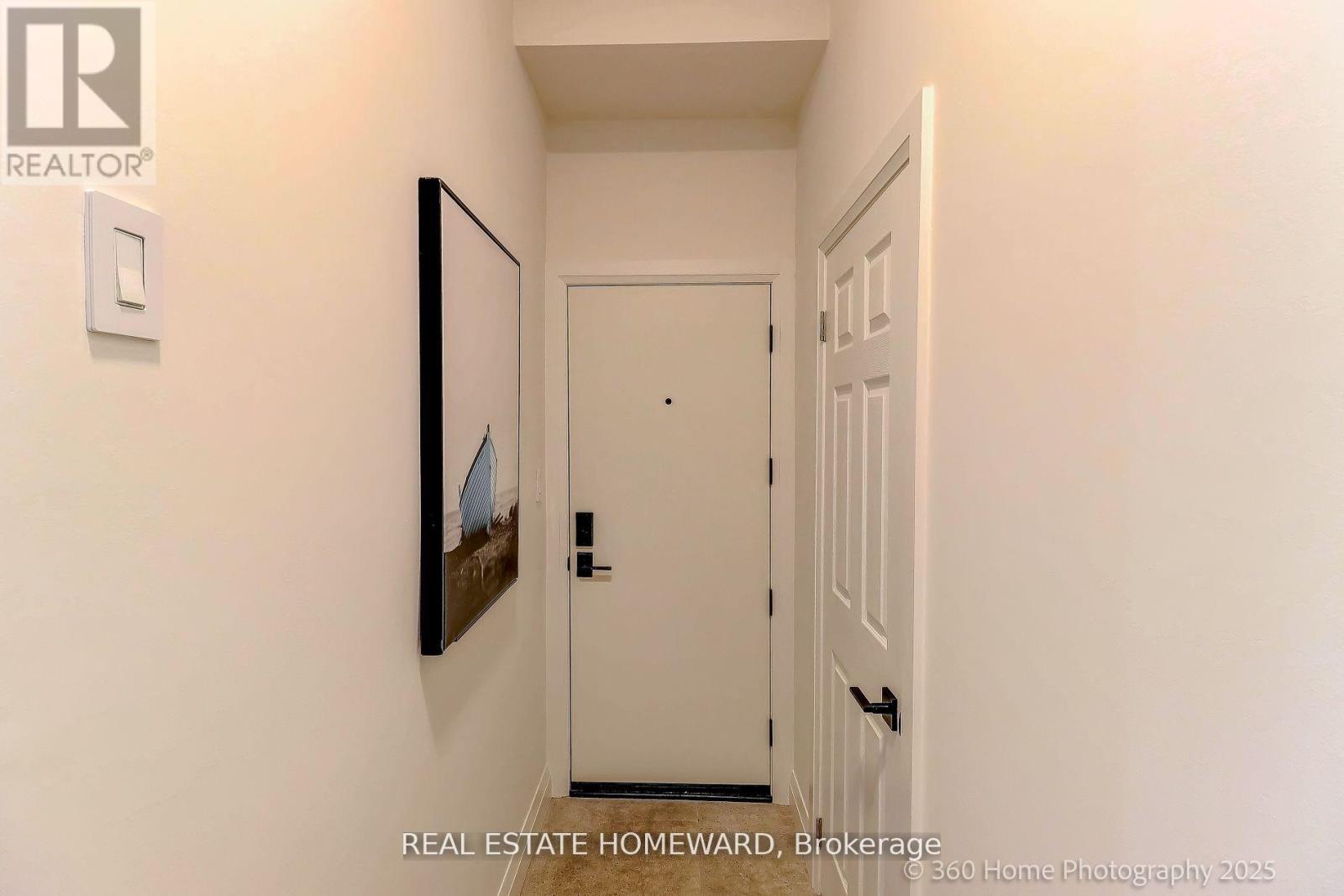 76 Whistle Post Street, Toronto, Ontario  M4E 3W8 - Photo 17 - E12427280