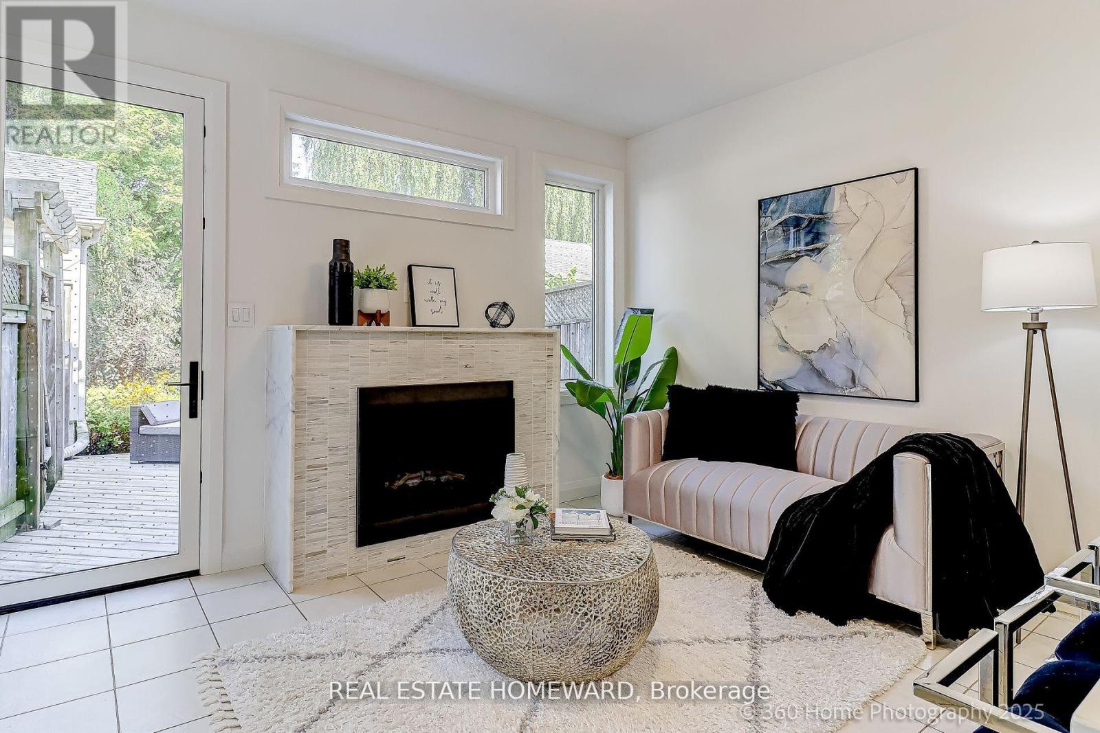 76 Whistle Post Street, Toronto, Ontario  M4E 3W8 - Photo 13 - E12427280