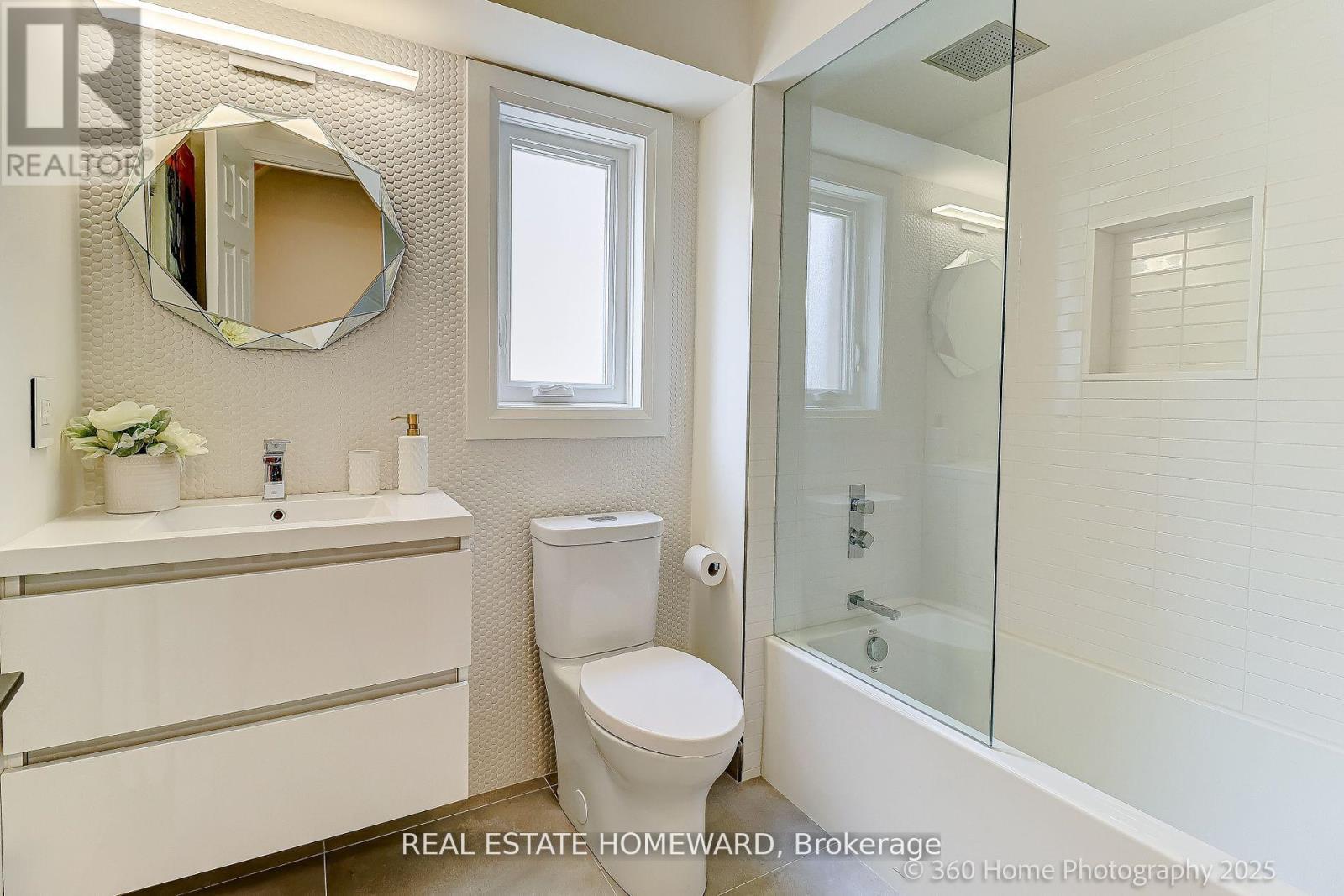 76 Whistle Post Street, Toronto, Ontario  M4E 3W8 - Photo 26 - E12427280