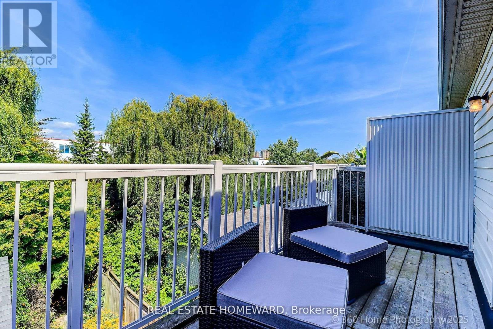 76 Whistle Post Street, Toronto, Ontario  M4E 3W8 - Photo 21 - E12427280