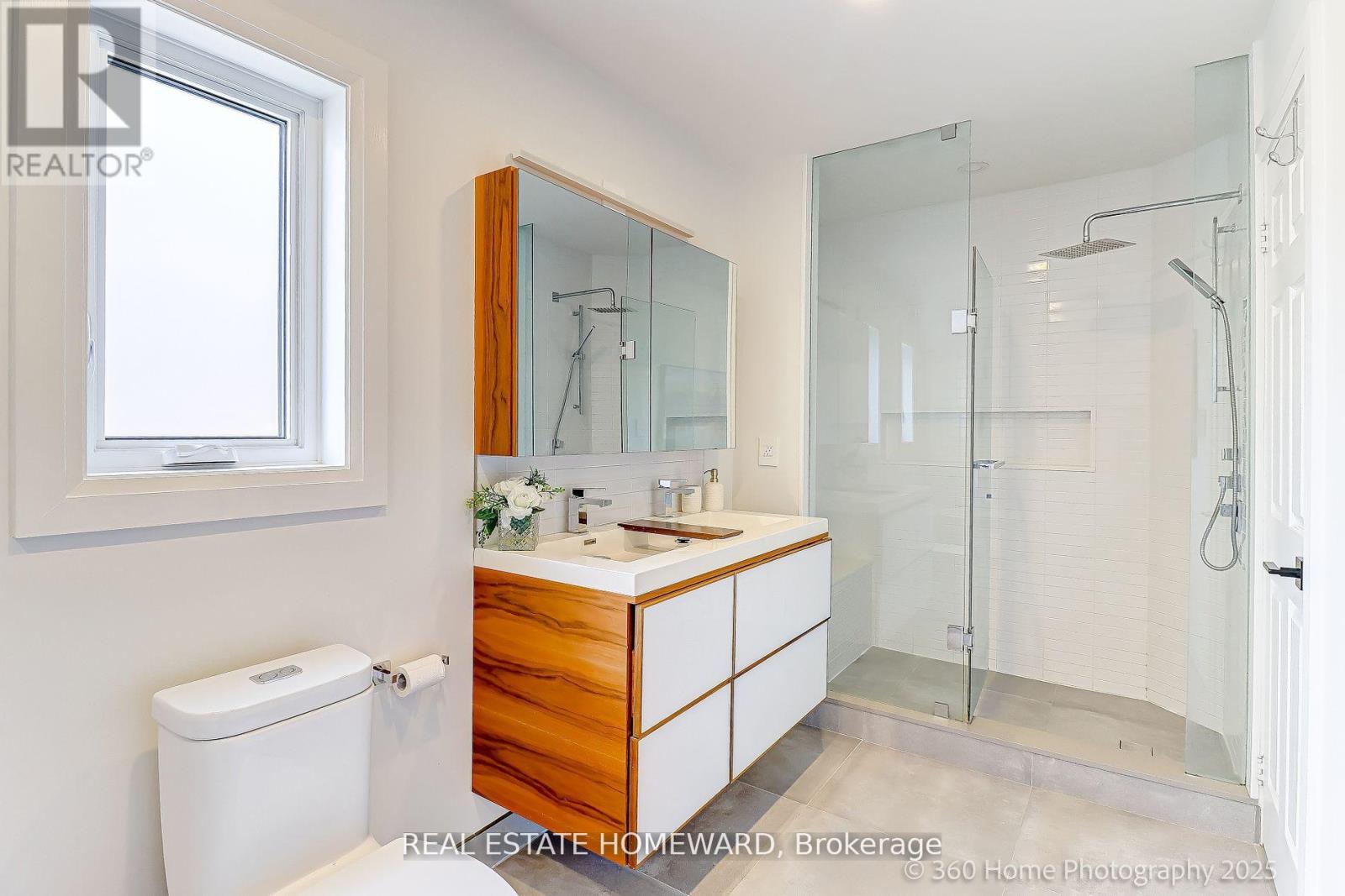 76 Whistle Post Street, Toronto, Ontario  M4E 3W8 - Photo 32 - E12427280