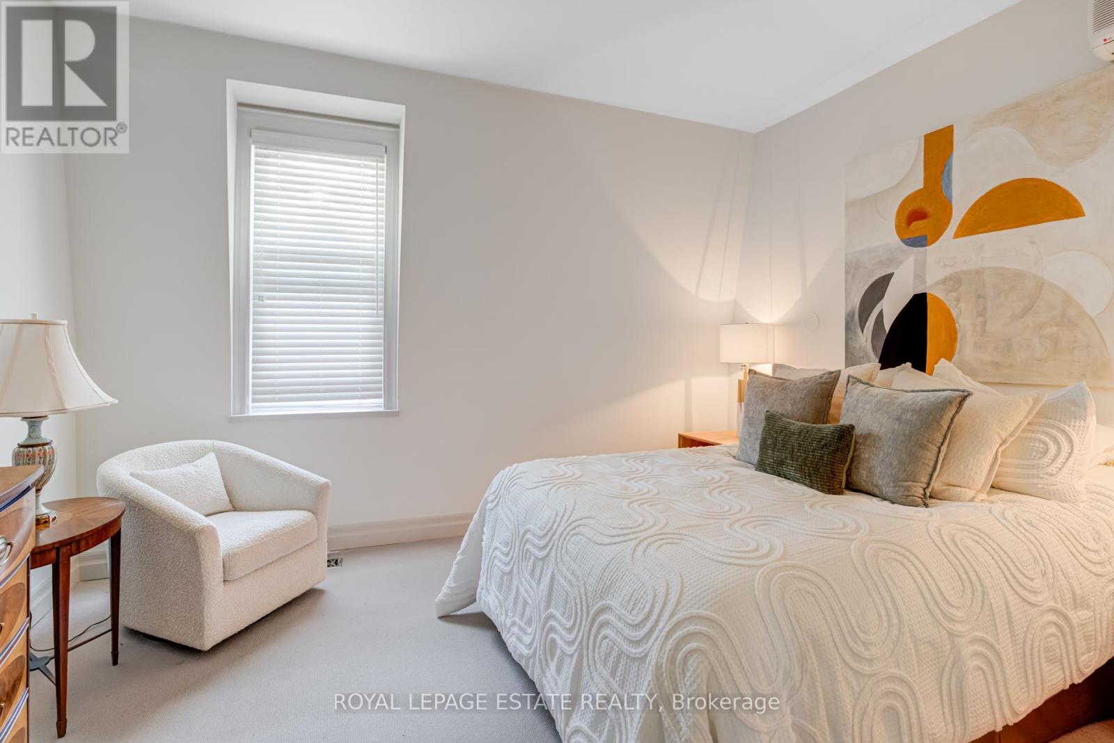 5 Woodstock Place, Toronto, Ontario  M4X 1T7 - Photo 26 - C12438599