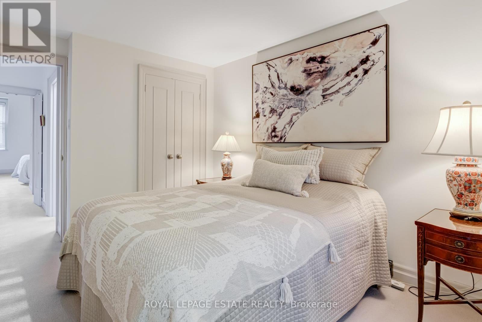5 Woodstock Place, Toronto, Ontario  M4X 1T7 - Photo 35 - C12438599