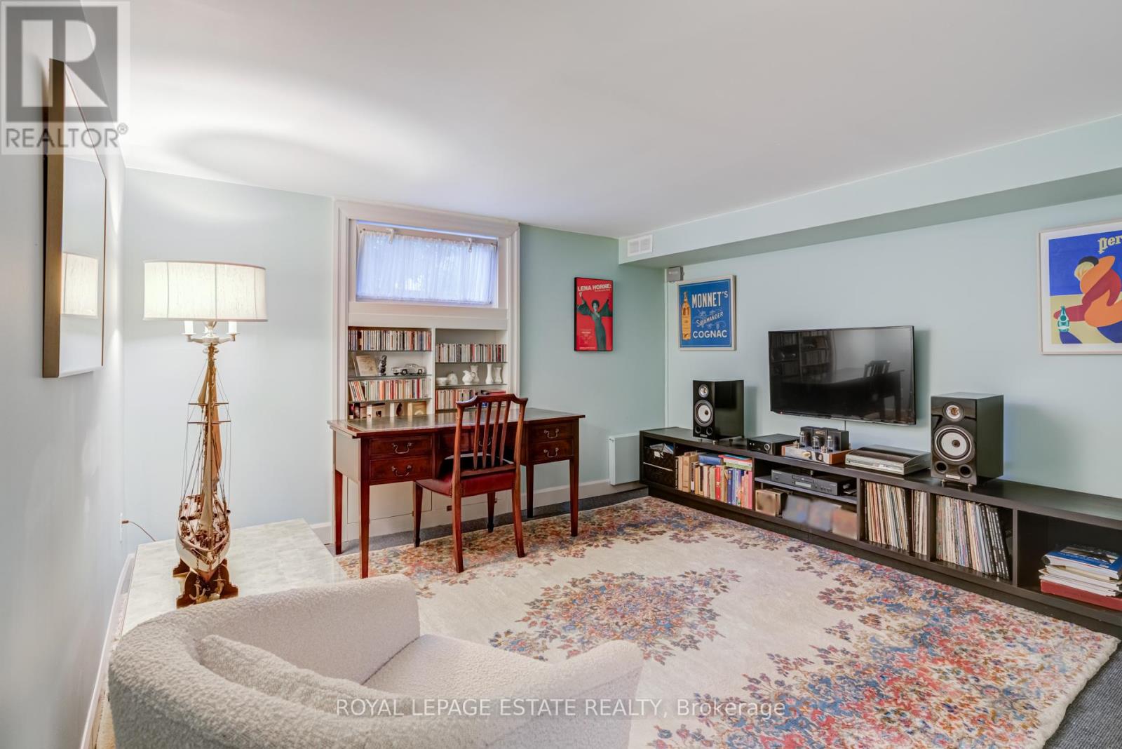 5 Woodstock Place, Toronto, Ontario  M4X 1T7 - Photo 38 - C12438599