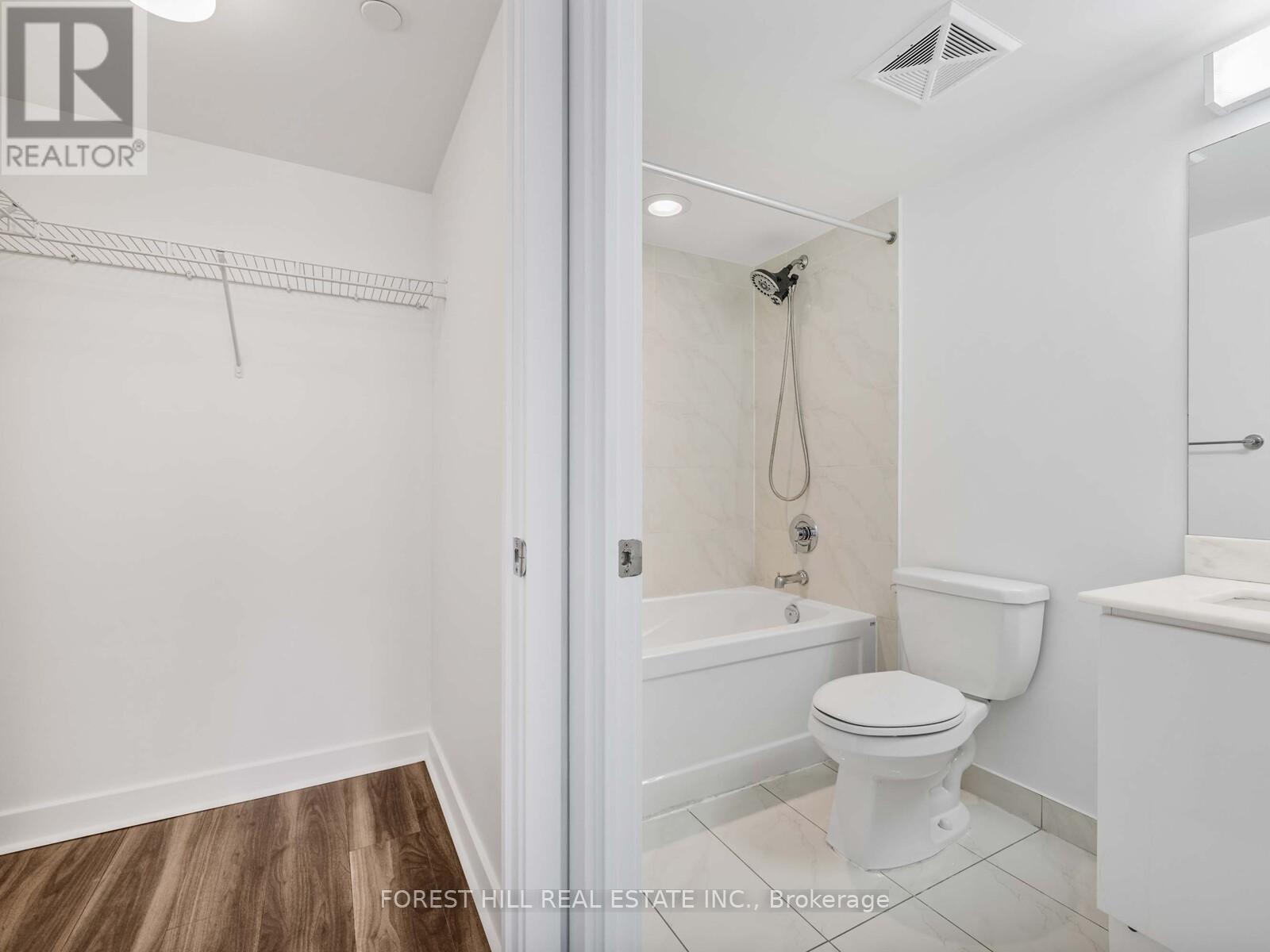 510 - 58 Orchard View Boulevard, Toronto, Ontario  M4R 1B9 - Photo 21 - C12438604
