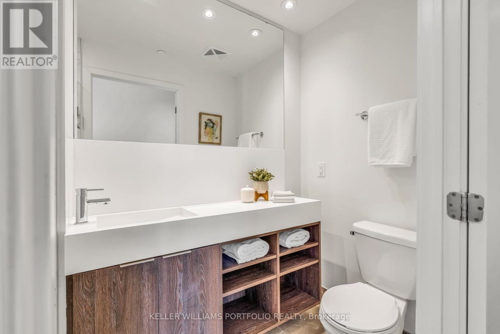 2810 - 20 Richardson Street, Toronto, Ontario  M5A 0S6 - Photo 16 - C12438612