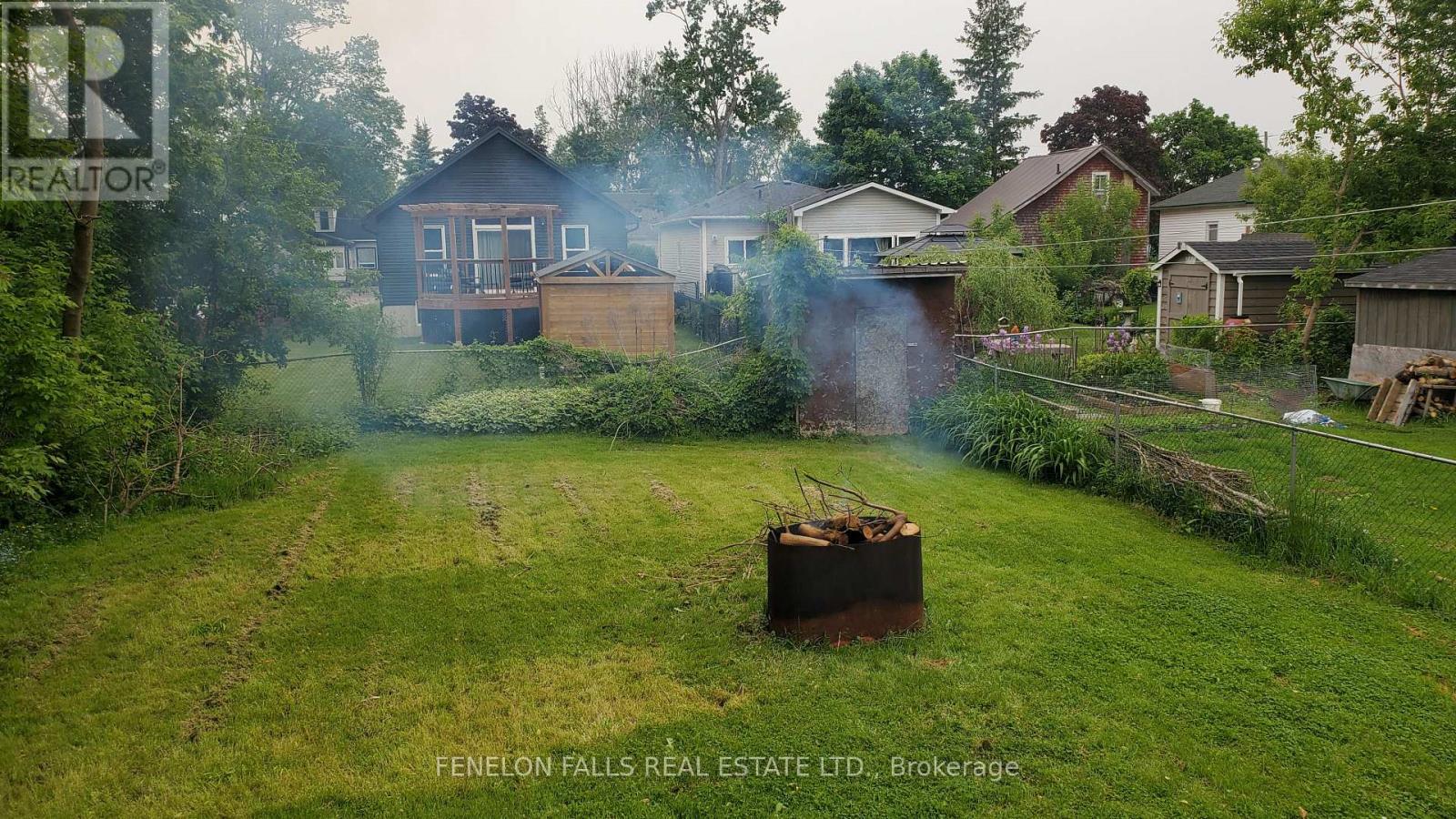 7 James Street, Kawartha Lakes, Ontario  K9V 3B3 - Photo 6 - X12437534
