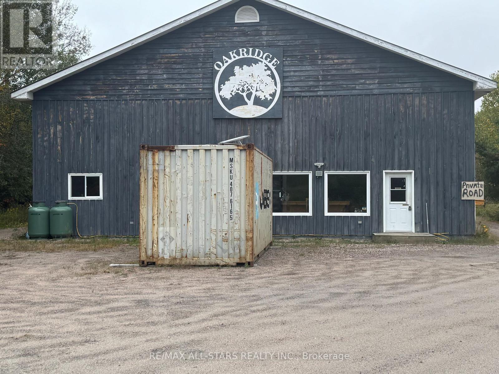 4066 Gelert Road, Minden Hills, Ontario  K0M 2K0 - Photo 2 - X12438251