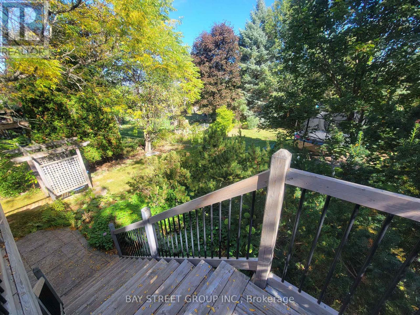 98 Brookeview Drive, Aurora (Aurora Highlands), Ontario  L4G 6R5 - Photo 8 - N12438393
