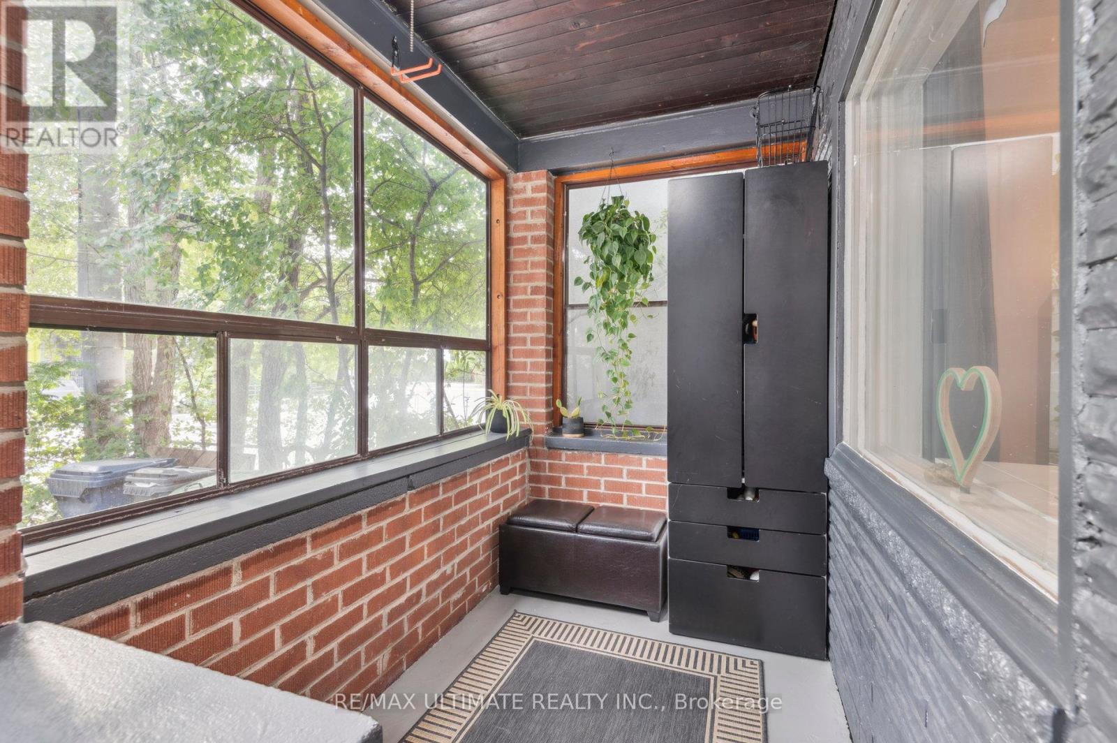 315 Cedarvale Avenue, Toronto, Ontario  M4C 4K3 - Photo 4 - E12438603