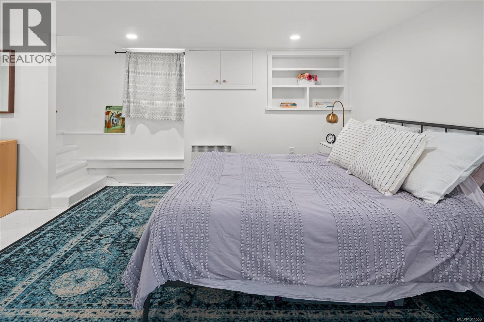 914/916 Russell St, Victoria, British Columbia  V9A 3K9 - Photo 25 - 1014556