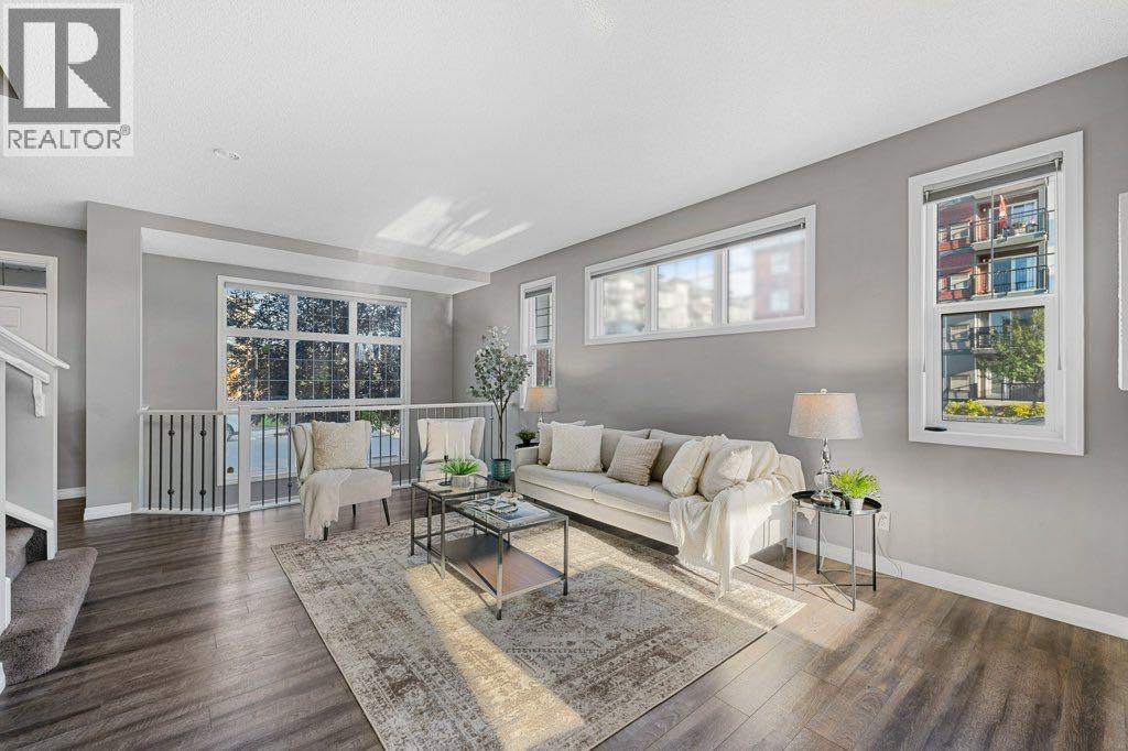 103 Masters Manor Se, Calgary, Alberta  T3M 2R4 - Photo 4 - A2254294