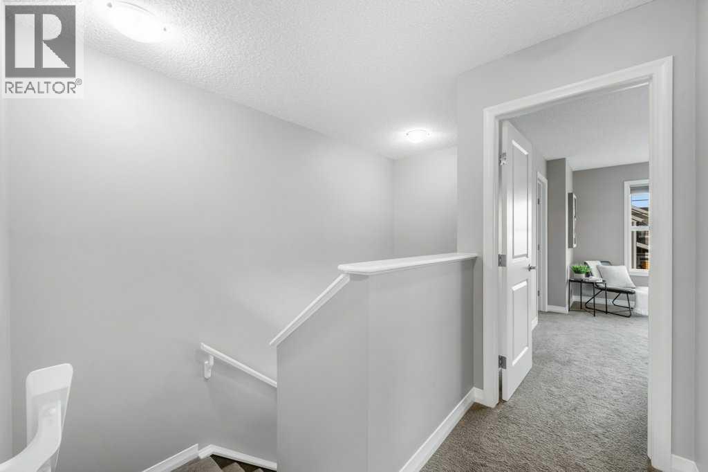 103 Masters Manor Se, Calgary, Alberta  T3M 2R4 - Photo 17 - A2254294