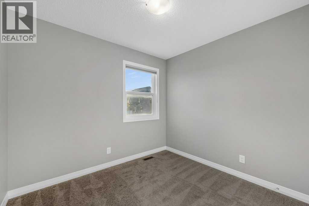 103 Masters Manor Se, Calgary, Alberta  T3M 2R4 - Photo 19 - A2254294