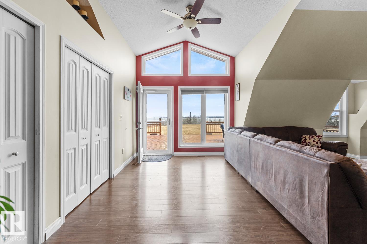 1305 28 St, Cold Lake, Alberta  T9M 1G2 - Photo 5 - E4460309