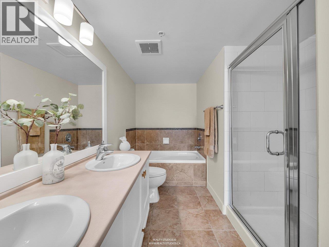 225 19673 Meadow Gardens Way, Pitt Meadows, British Columbia  V3Y 0A1 - Photo 20 - R3054147