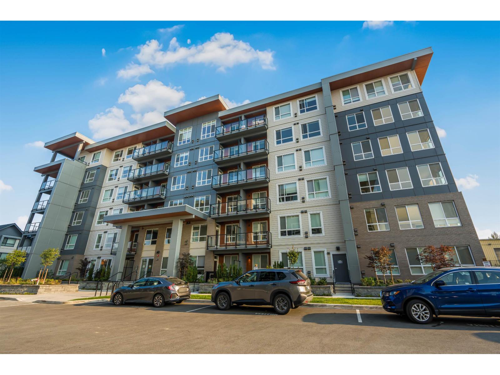 109 30494 Cardinal Avenue, Abbotsford, British Columbia  V2T 0A5 - Photo 2 - R3054197