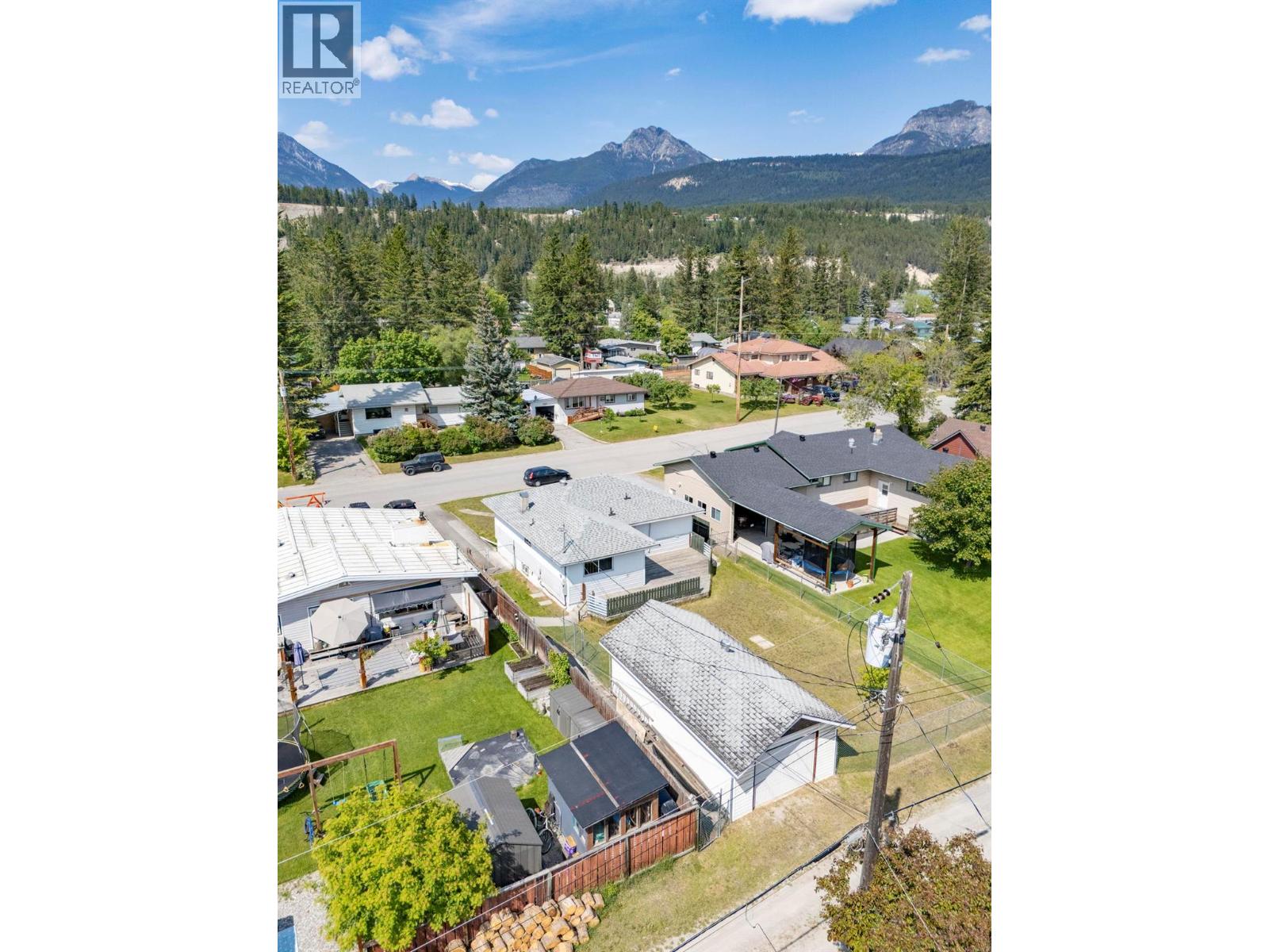 1210 12th Street S, Golden, British Columbia  V0A 1H0 - Photo 45 - 10351340