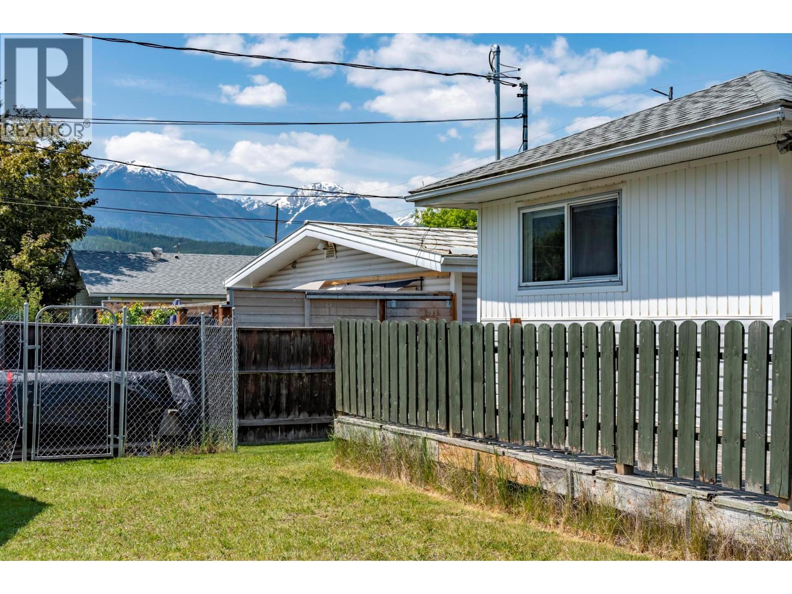 1210 12th Street S, Golden, British Columbia  V0A 1H0 - Photo 43 - 10351340