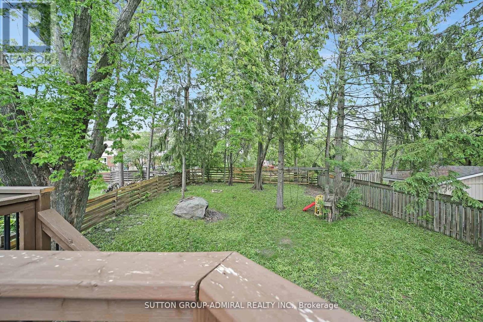 14 Chippawa Court, Barrie, Ontario  L4M 5N8 - Photo 37 - S12432576