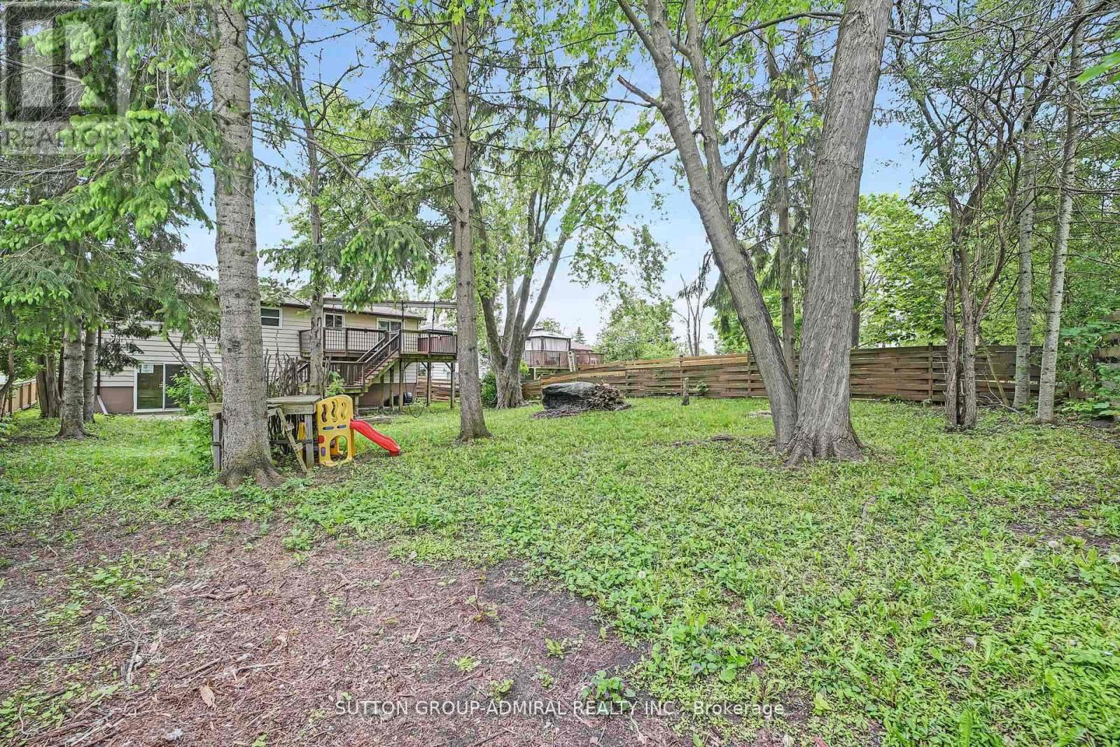 14 Chippawa Court, Barrie, Ontario  L4M 5N8 - Photo 39 - S12432576