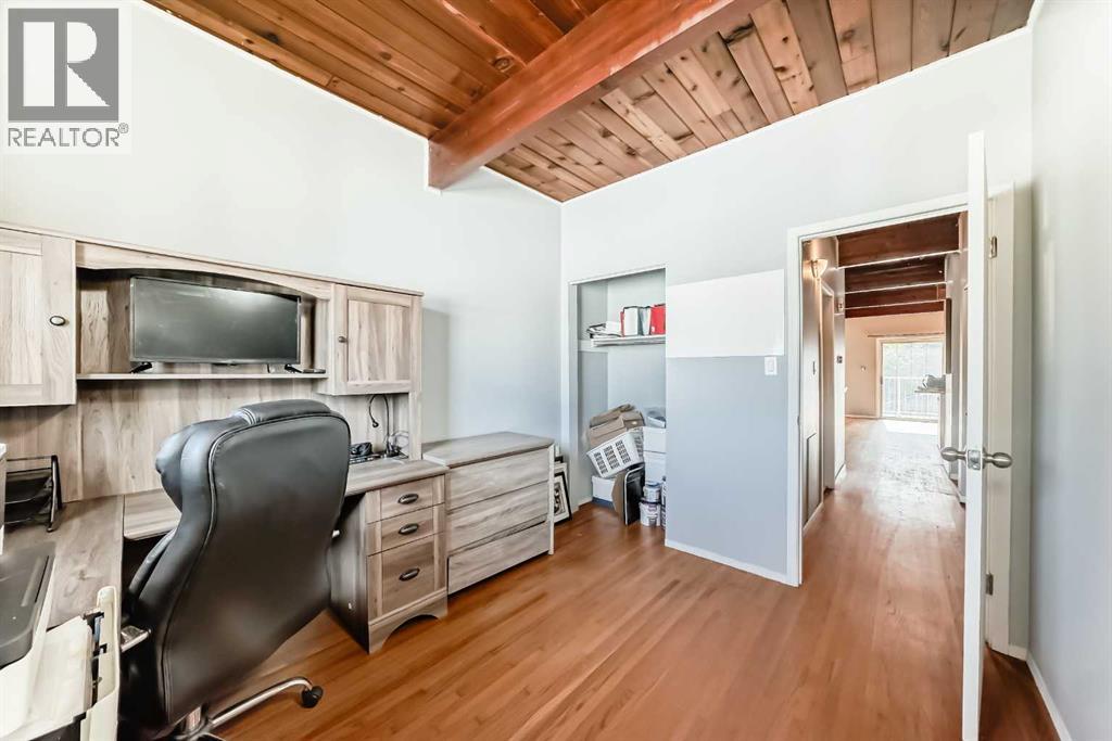 7508 36 Avenue Nw, Calgary, Alberta  t3b 1v3 - Photo 18 - A2261361
