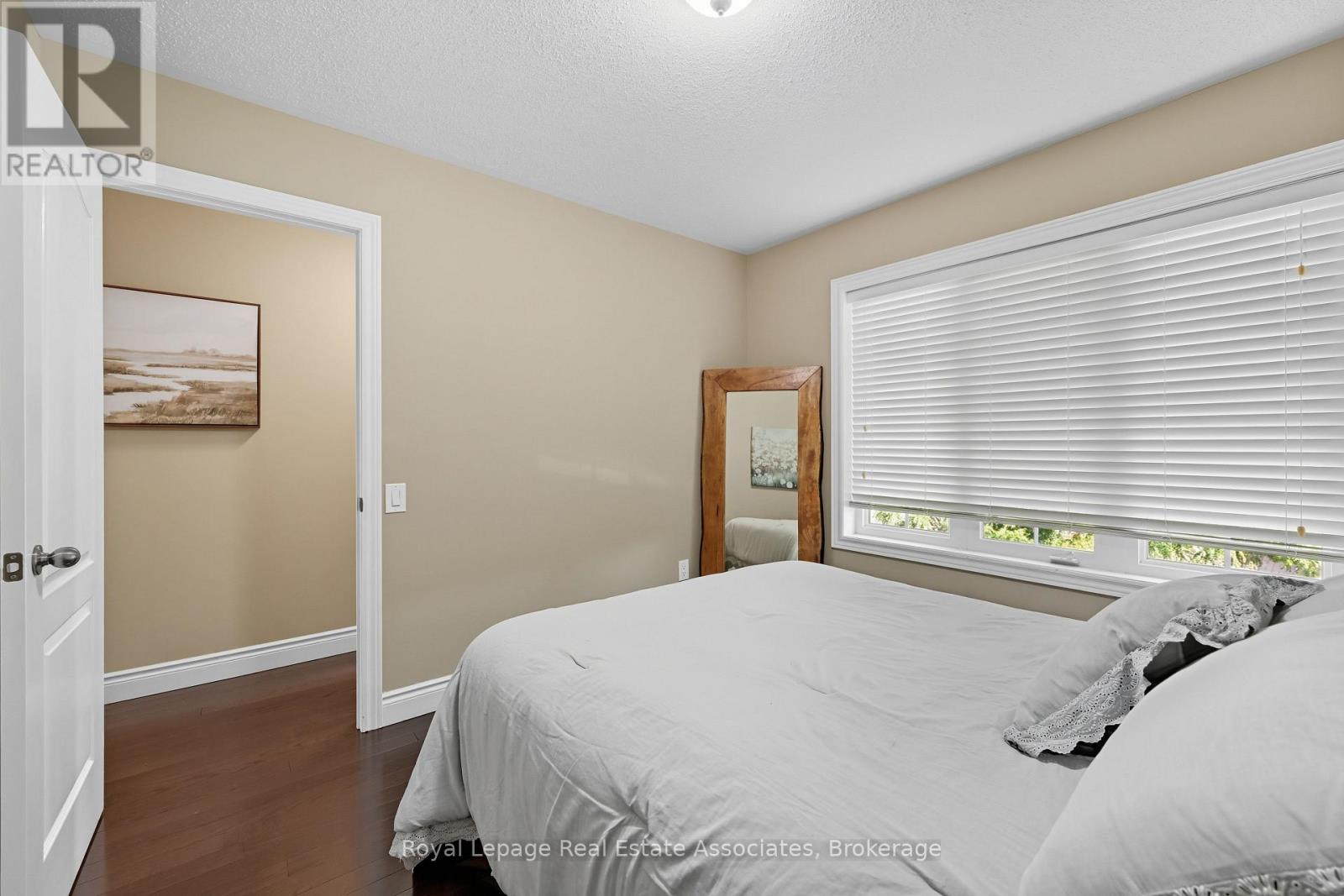 3335 Whilabout Terrace, Oakville, Ontario  L6L 0A8 - Photo 29 - W12438576