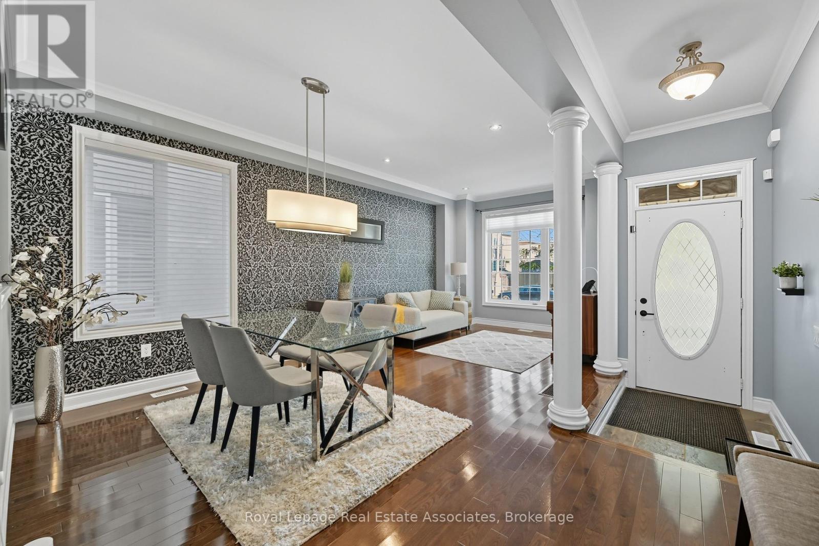 3335 Whilabout Terrace, Oakville, Ontario  L6L 0A8 - Photo 8 - W12438576