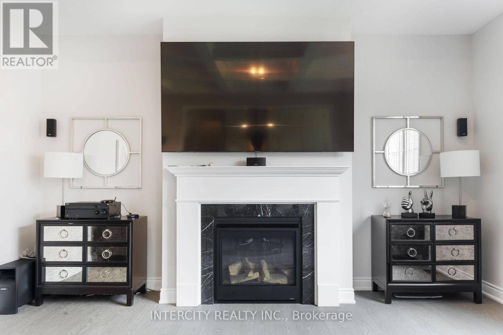 61 Degrey Drive, Brampton, Ontario  L6P 4L7 - Photo 25 - W12438579