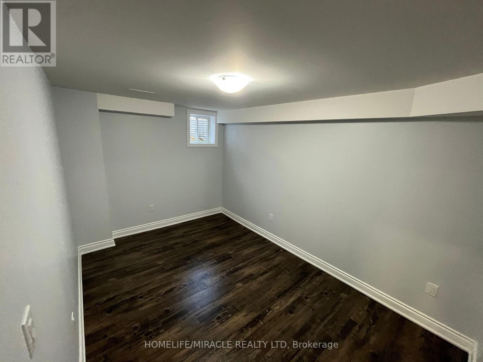Bsmt - 9438 Credit View Road, Brampton, Ontario  L6X 3A7 - Photo 11 - W12438611