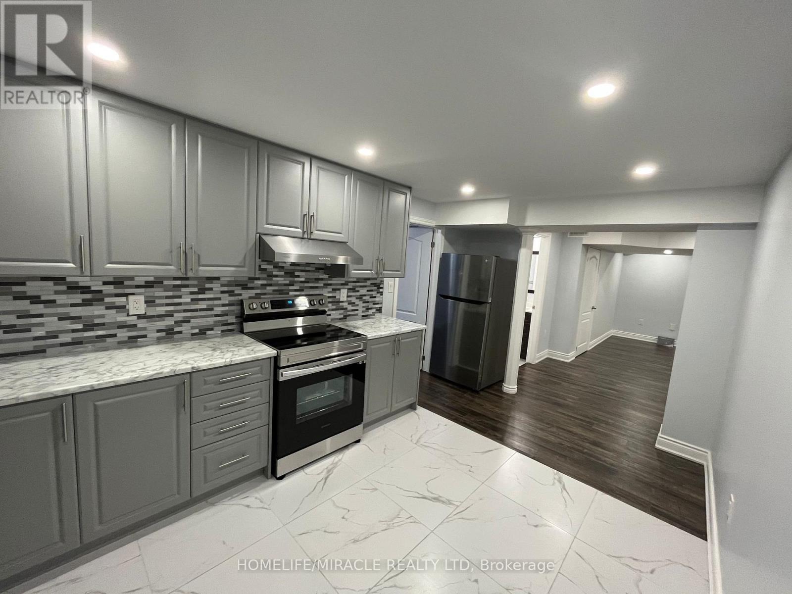 Bsmt - 9438 Credit View Road, Brampton, Ontario  L6X 3A7 - Photo 12 - W12438611