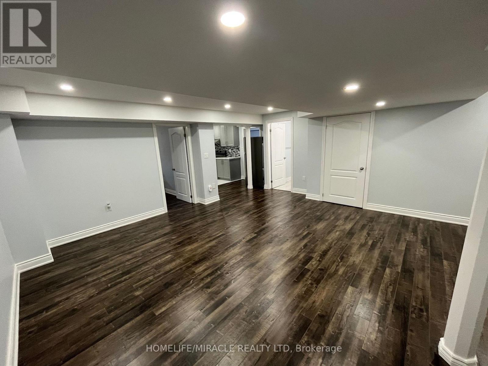 Bsmt - 9438 Credit View Road, Brampton, Ontario  L6X 3A7 - Photo 2 - W12438611