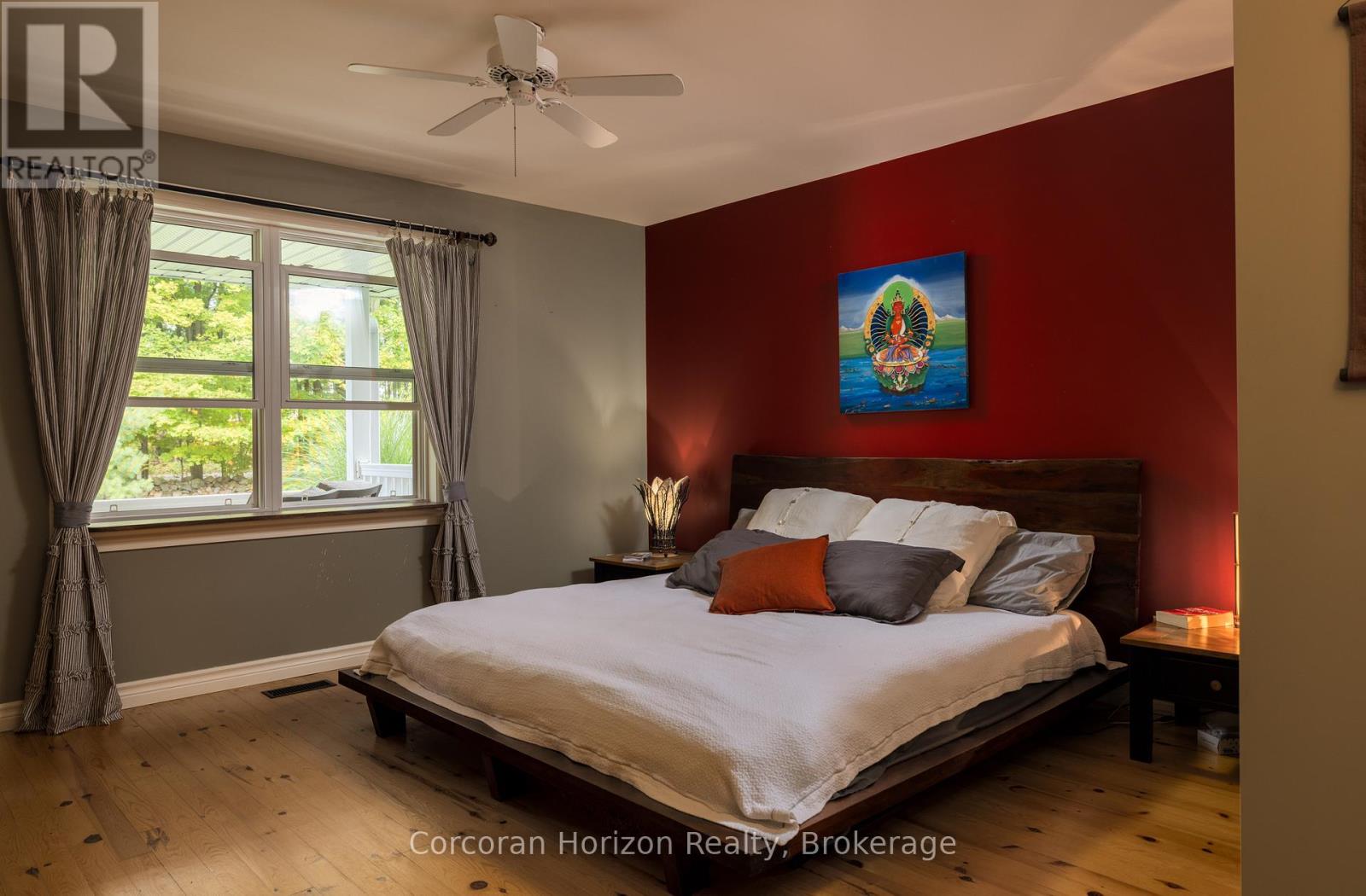707 Peter Street W, Oro-Medonte, Ontario  L4R 4K3 - Photo 16 - S12438672