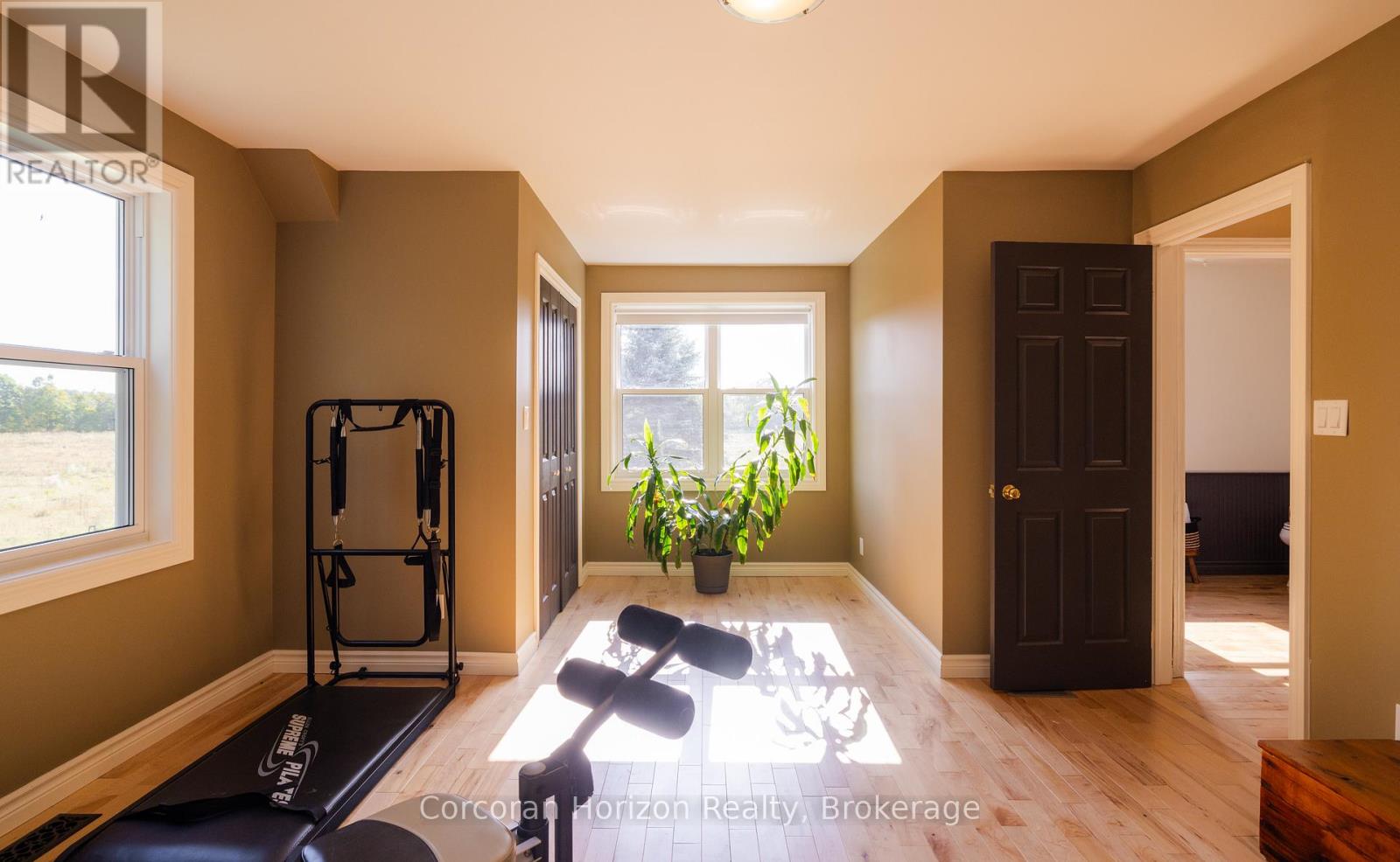 707 Peter Street W, Oro-Medonte, Ontario  L4R 4K3 - Photo 18 - S12438672