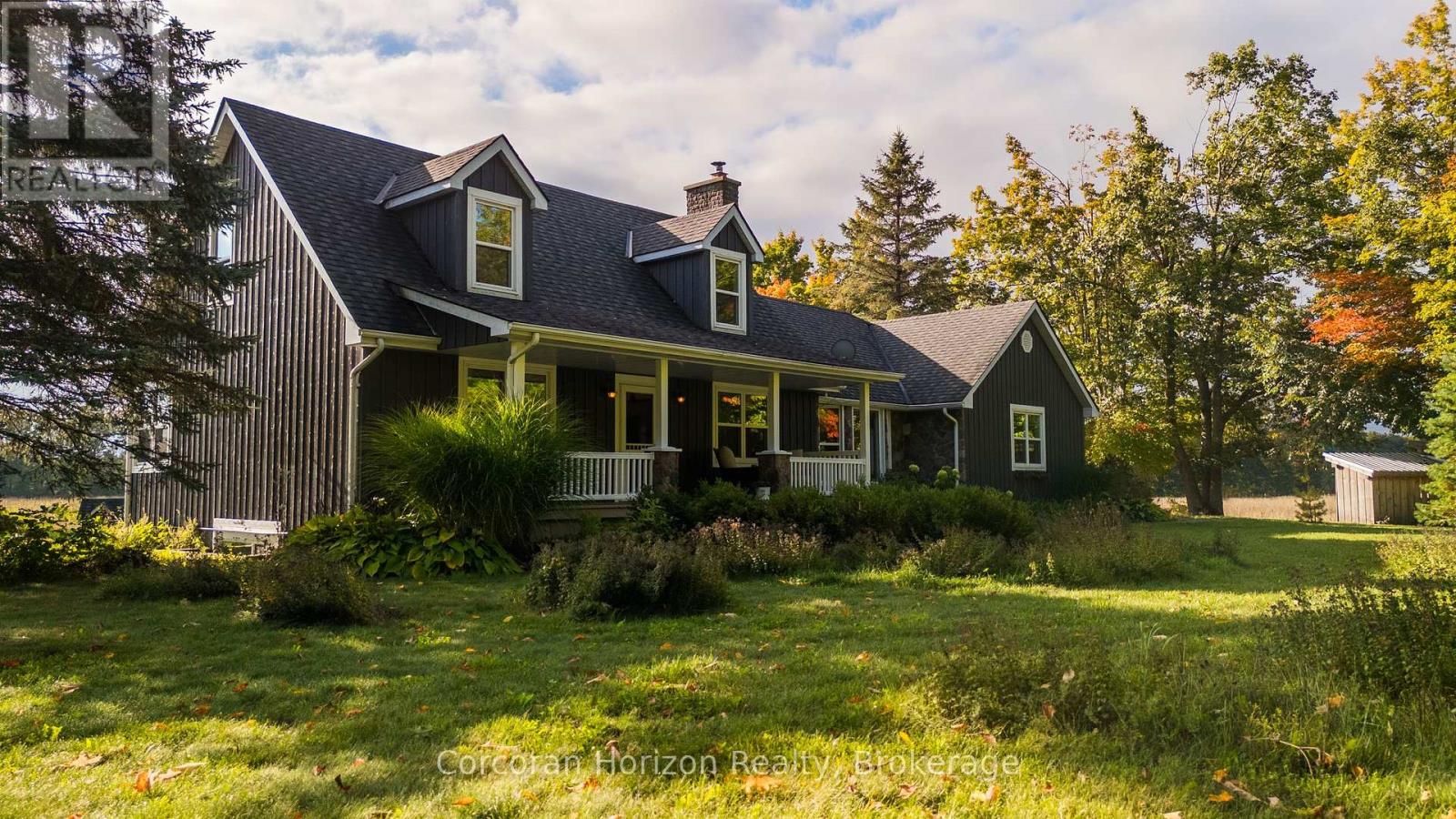 707 Peter Street W, Oro-Medonte, Ontario  L4R 4K3 - Photo 2 - S12438672
