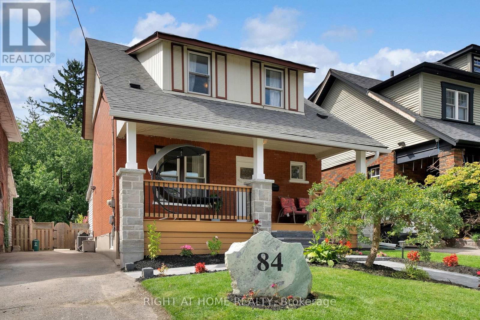 84 Oshawa Boulevard N, Oshawa, Ontario  L1G 5V6 - Photo 3 - E12438628