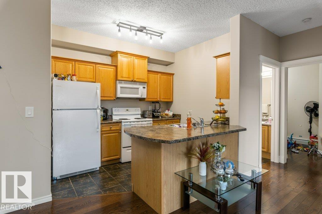 #135 16807 100 Av Nw, Edmonton, Alberta  T5P 4Z6 - Photo 8 - E4460311