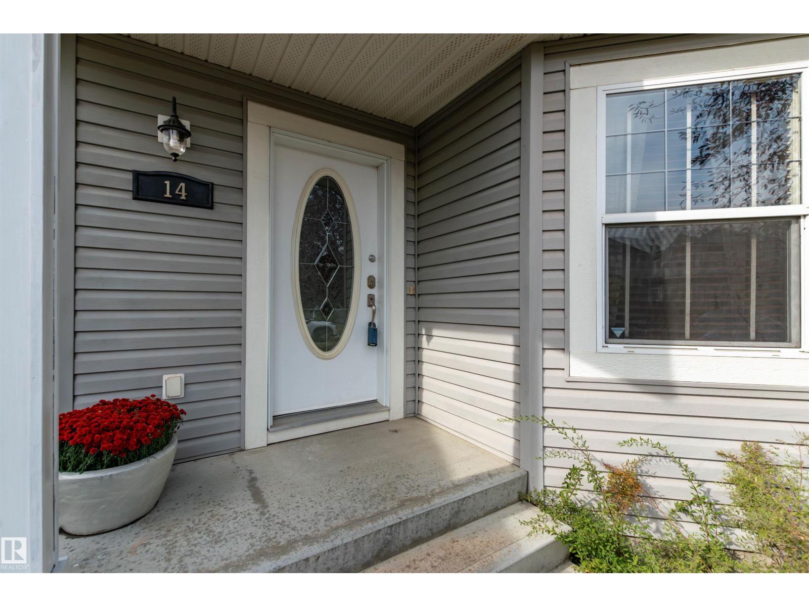 14 Summerfield Pt, Sherwood Park, Alberta  T8H 2P6 - Photo 2 - E4460166