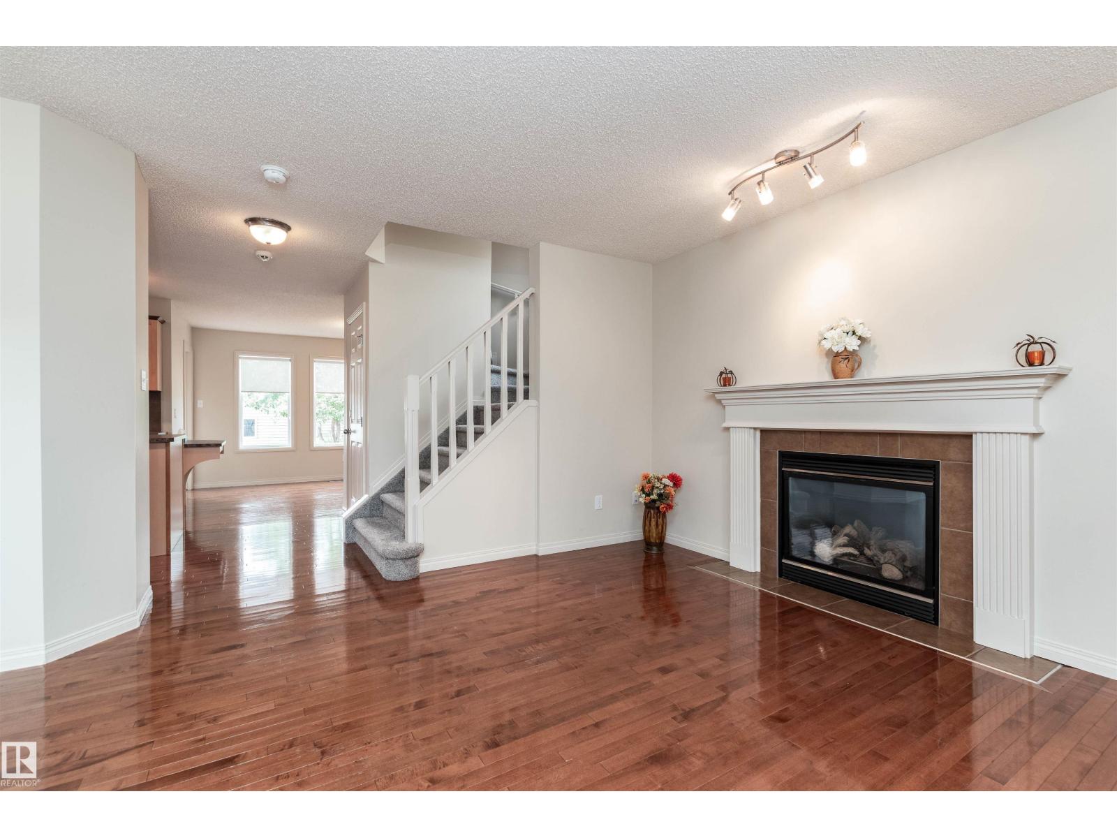14 Summerfield Pt, Sherwood Park, Alberta  T8H 2P6 - Photo 4 - E4460166